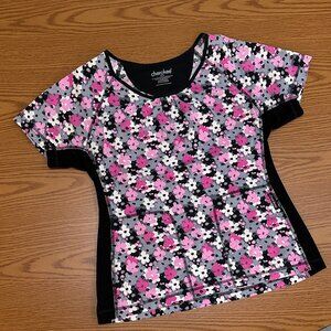 🌸 Cherokee Floral Scrub Top – Stylish & Comfortable 🌸